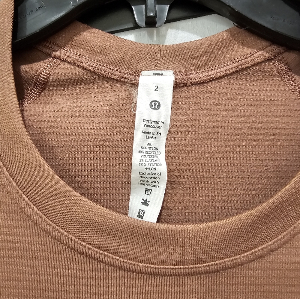 Lululemon Swiftly tech